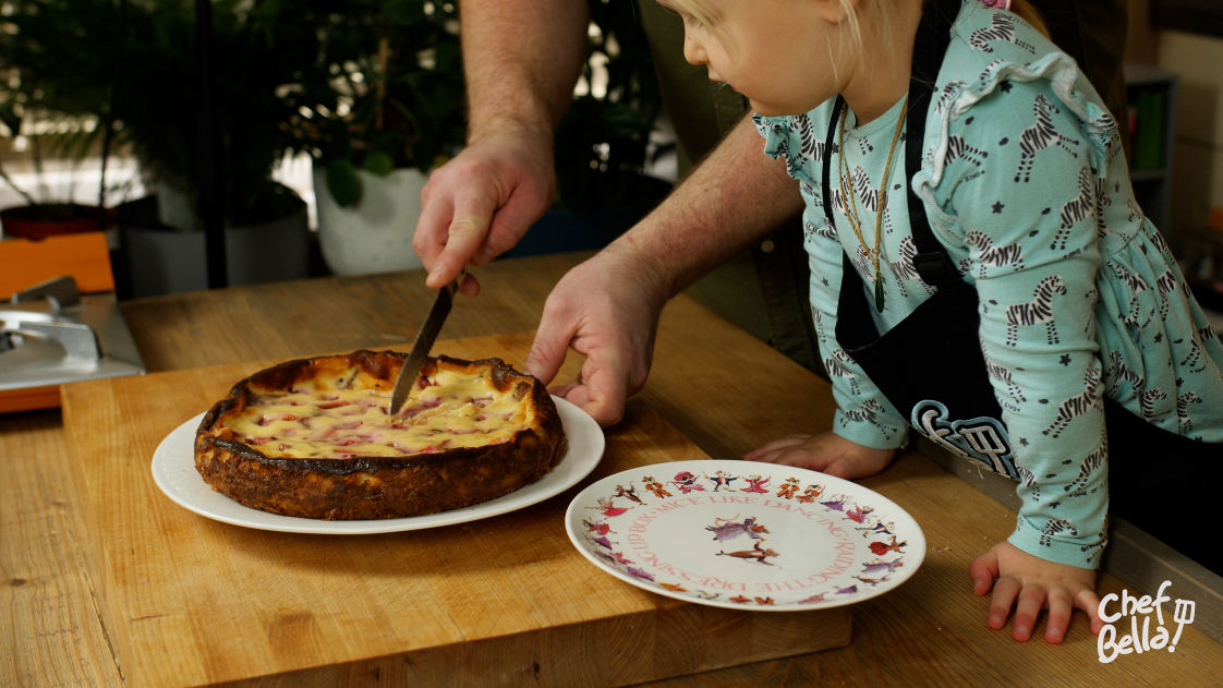 Baked Rhubarb Cheesecake
